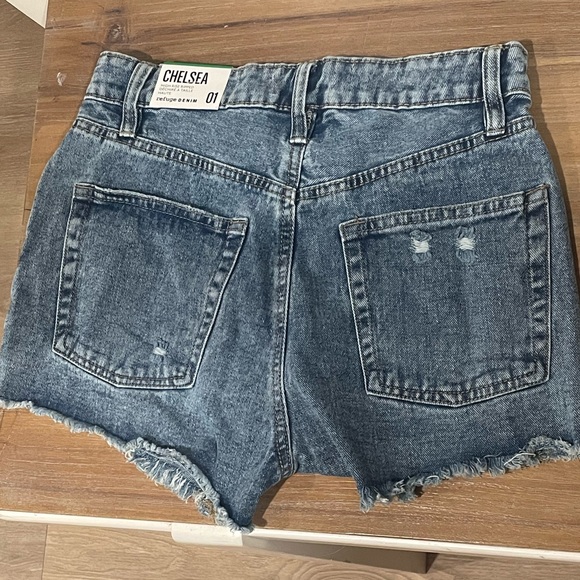 Charlotte Russe Shorts - Picture 3 of 4
